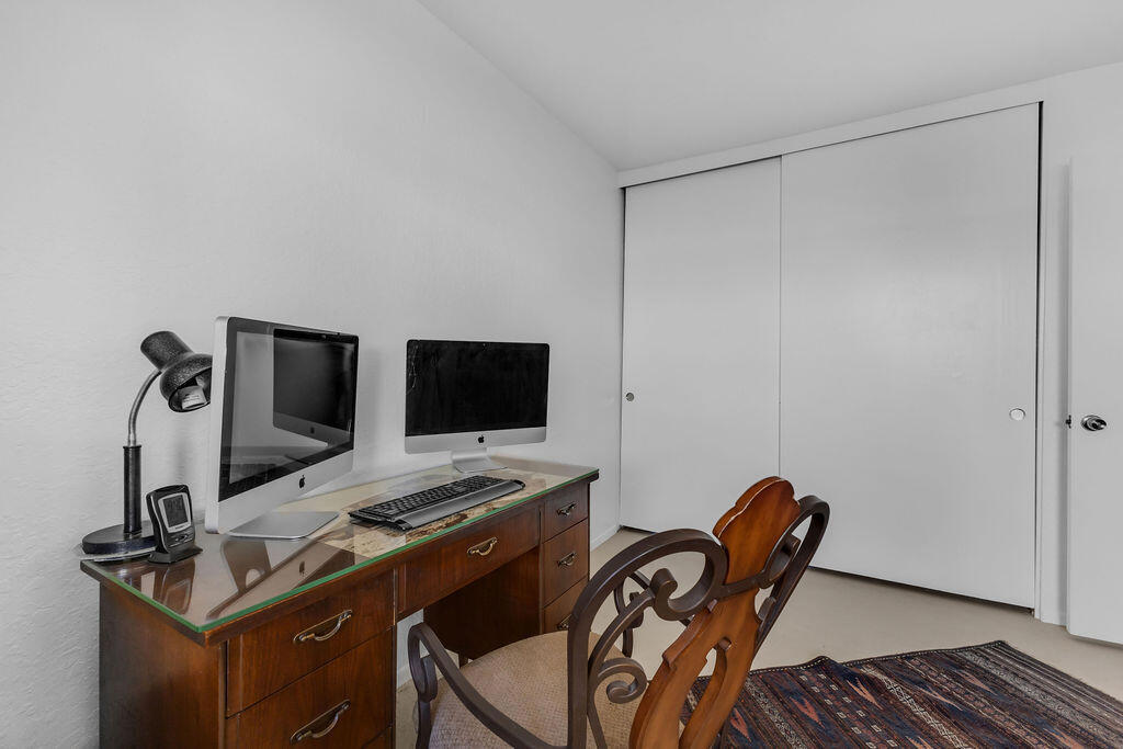 MLS #219136601DA image #12