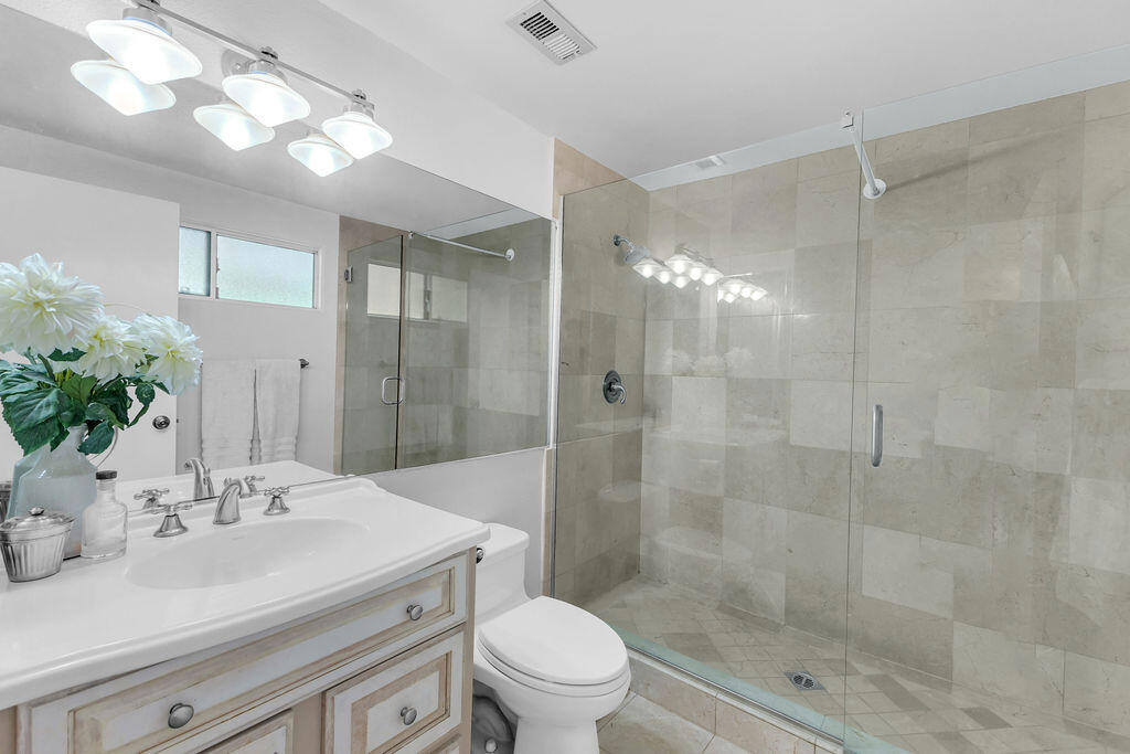 MLS #219136601DA image #8