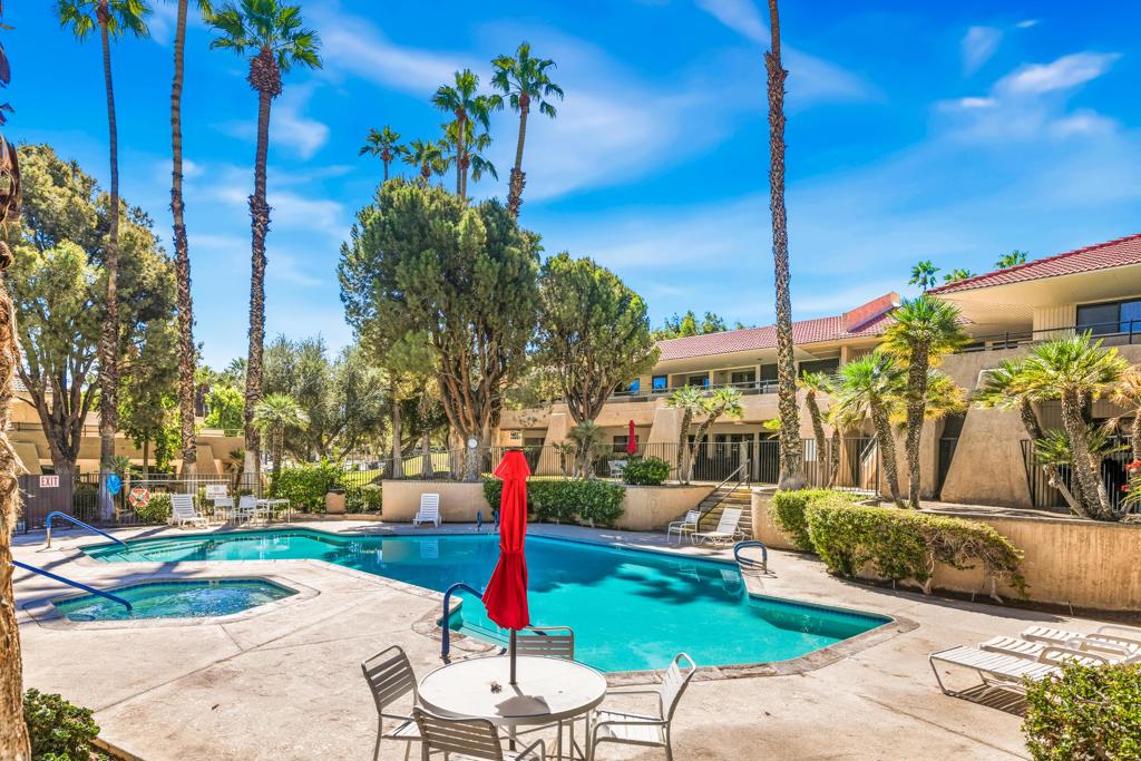 MLS #219136602DA image #17