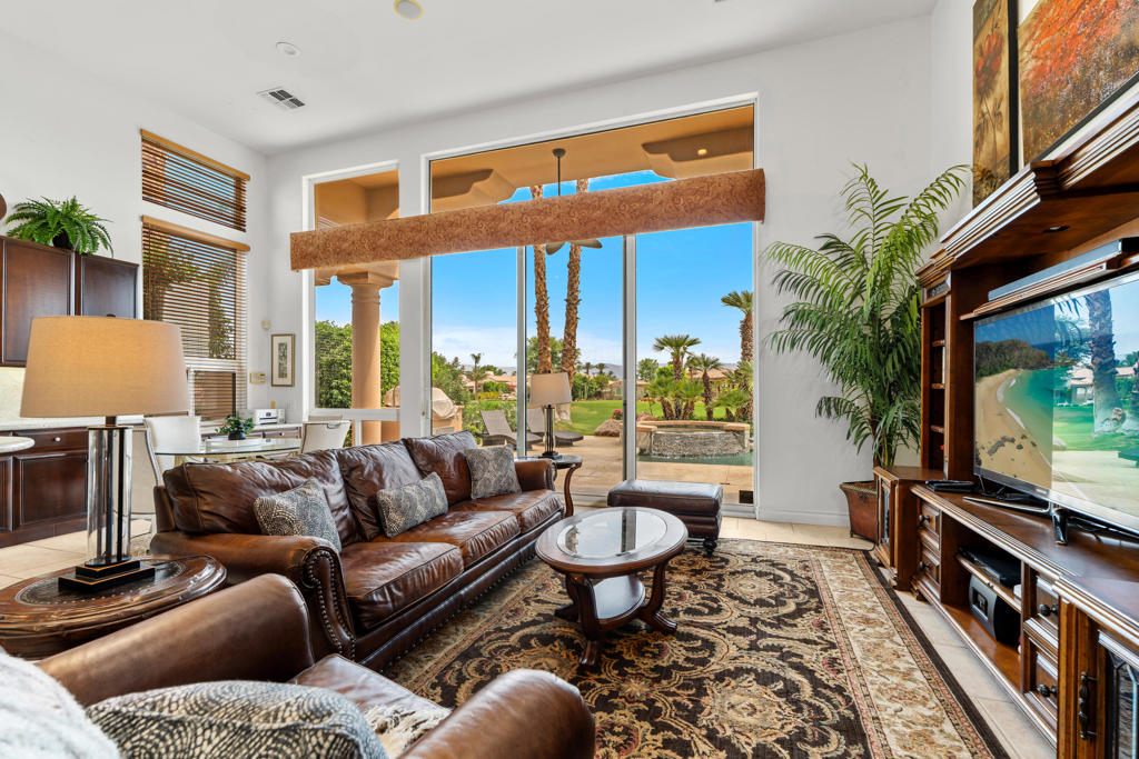 MLS #219136606DA image #13