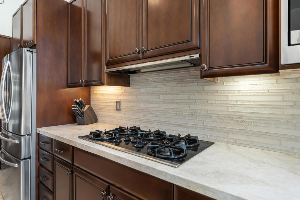 MLS #219136614DA image #13