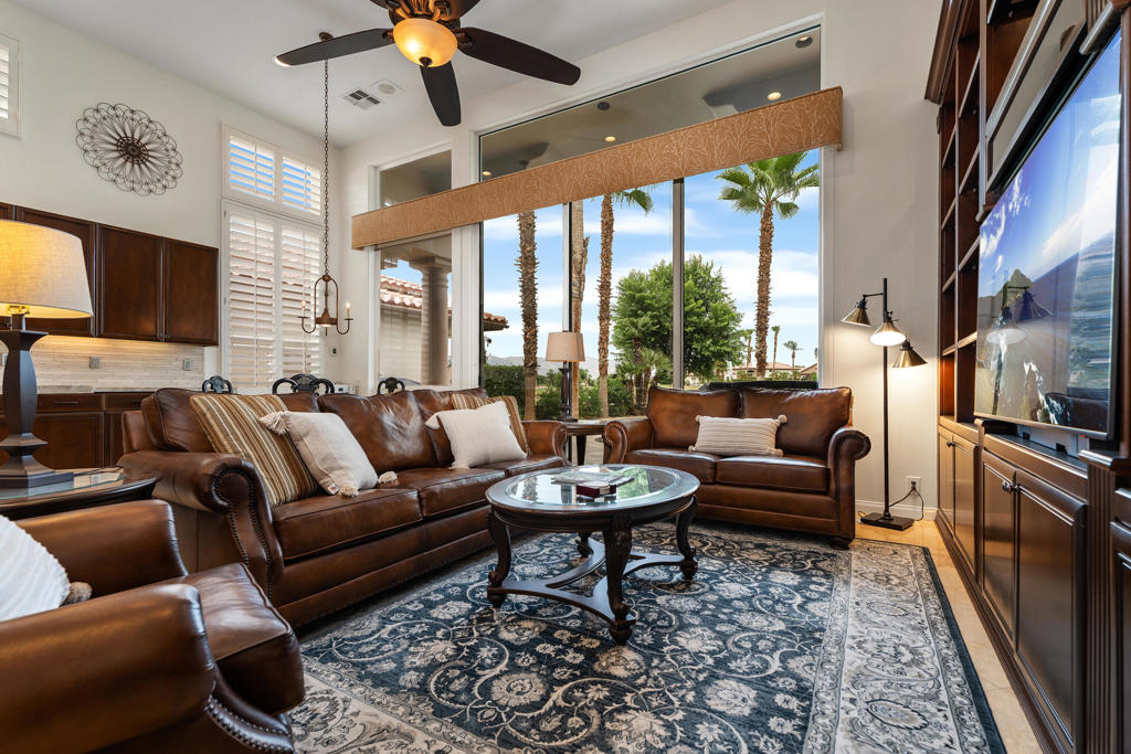 MLS #219136614DA image #16