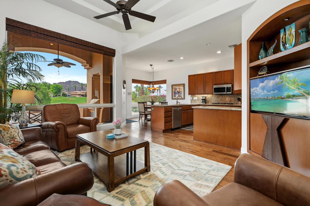 MLS #219136619DA image #12