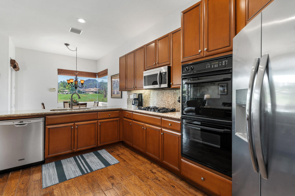 MLS #219136619DA image #16