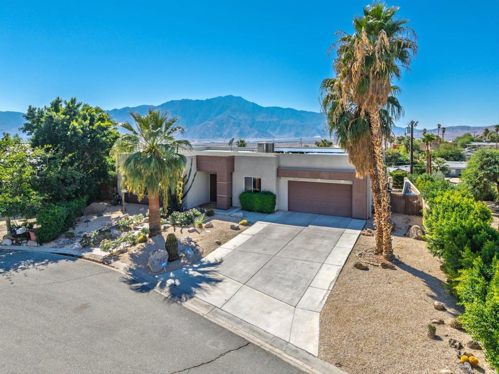 MLS #219136620PS image #2