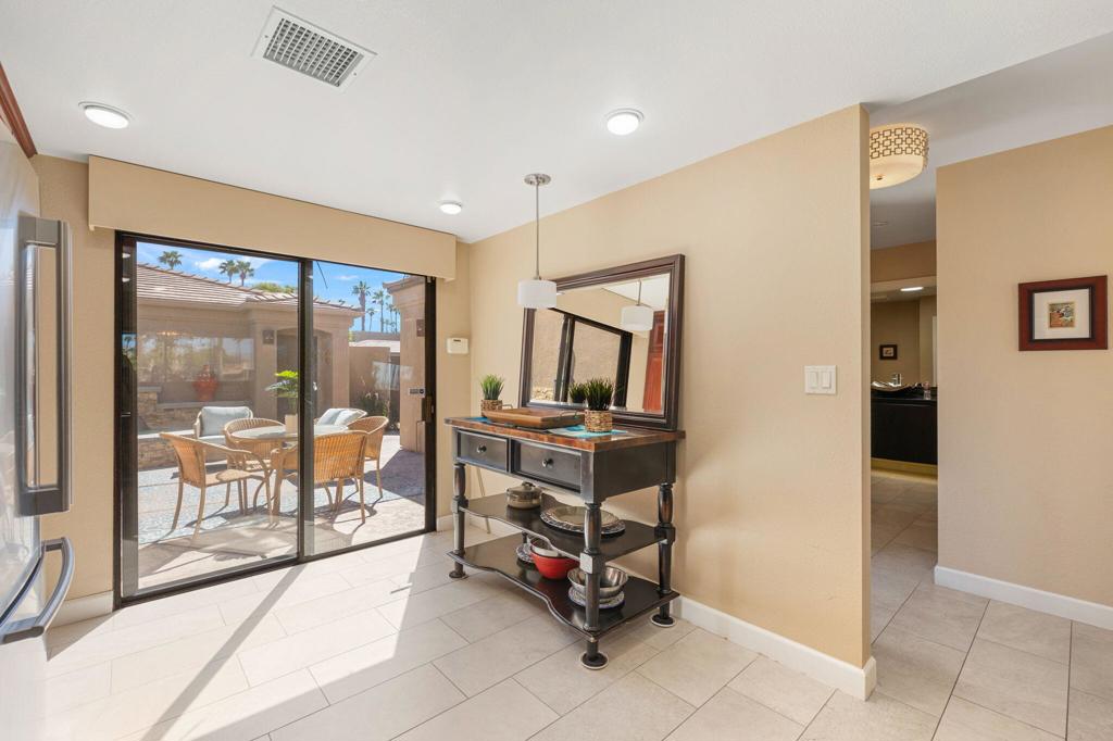 MLS #219136626DA image #14