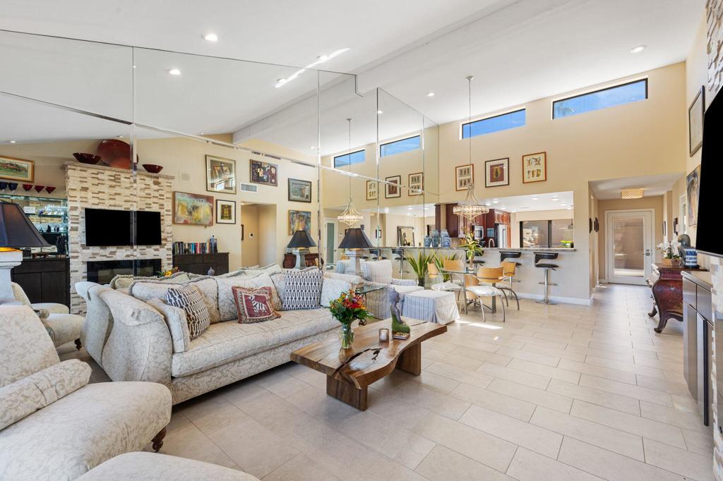 MLS #219136626DA image #16