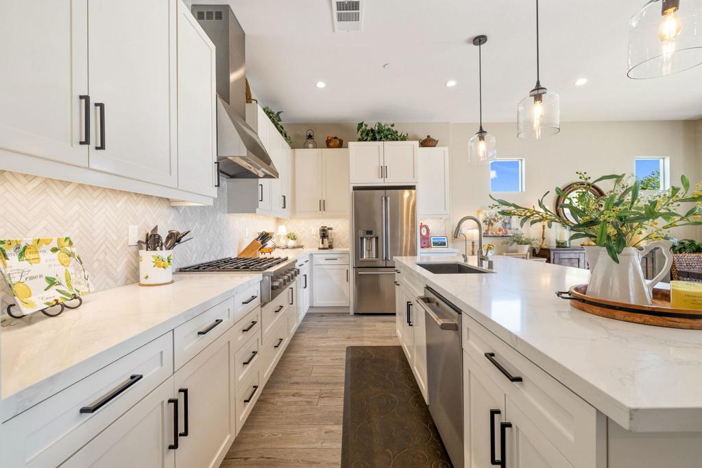 MLS #219136635DA image #7