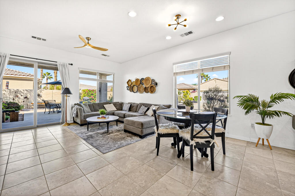 MLS #219136644DA image #4