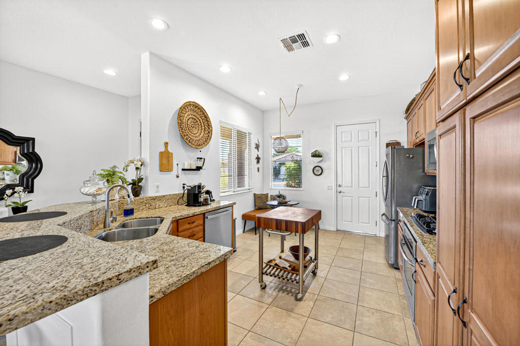 MLS #219136644DA image #9