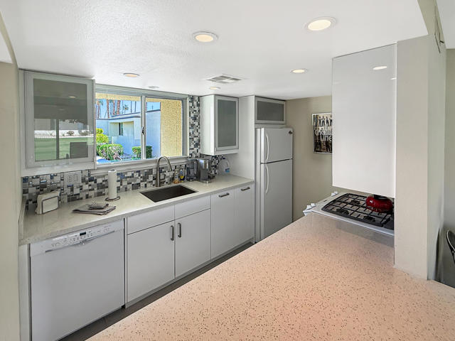 MLS #219136645PS image #0