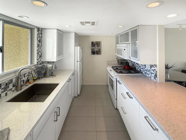 MLS #219136645PS image #2