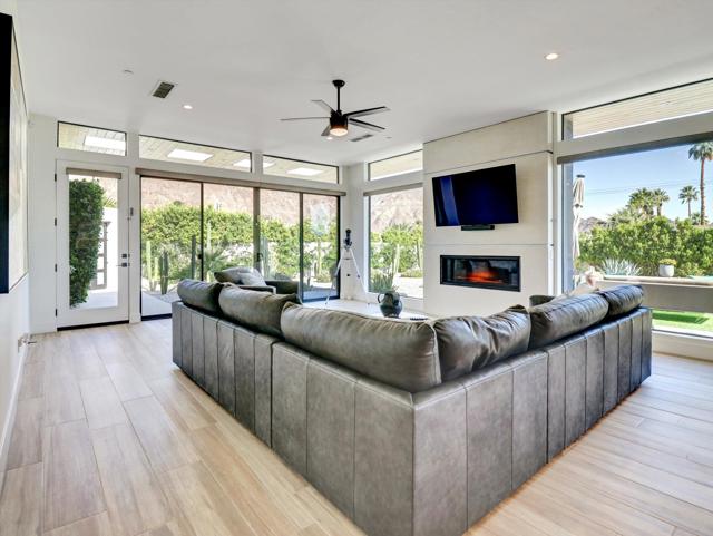 MLS #219136669DA image #15