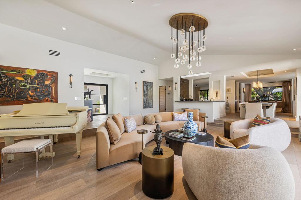 MLS #219136687DA image #11