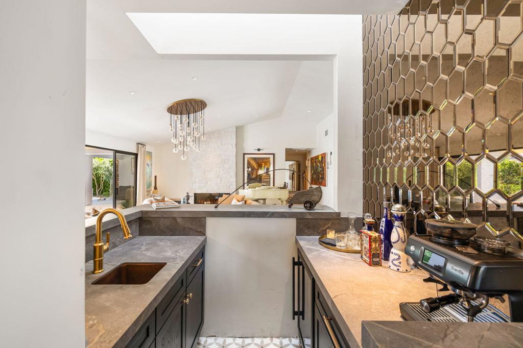 MLS #219136687DA image #20