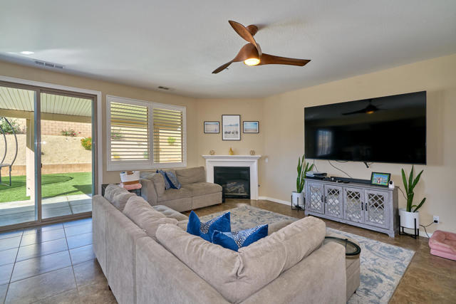 MLS #219136689DA image #15