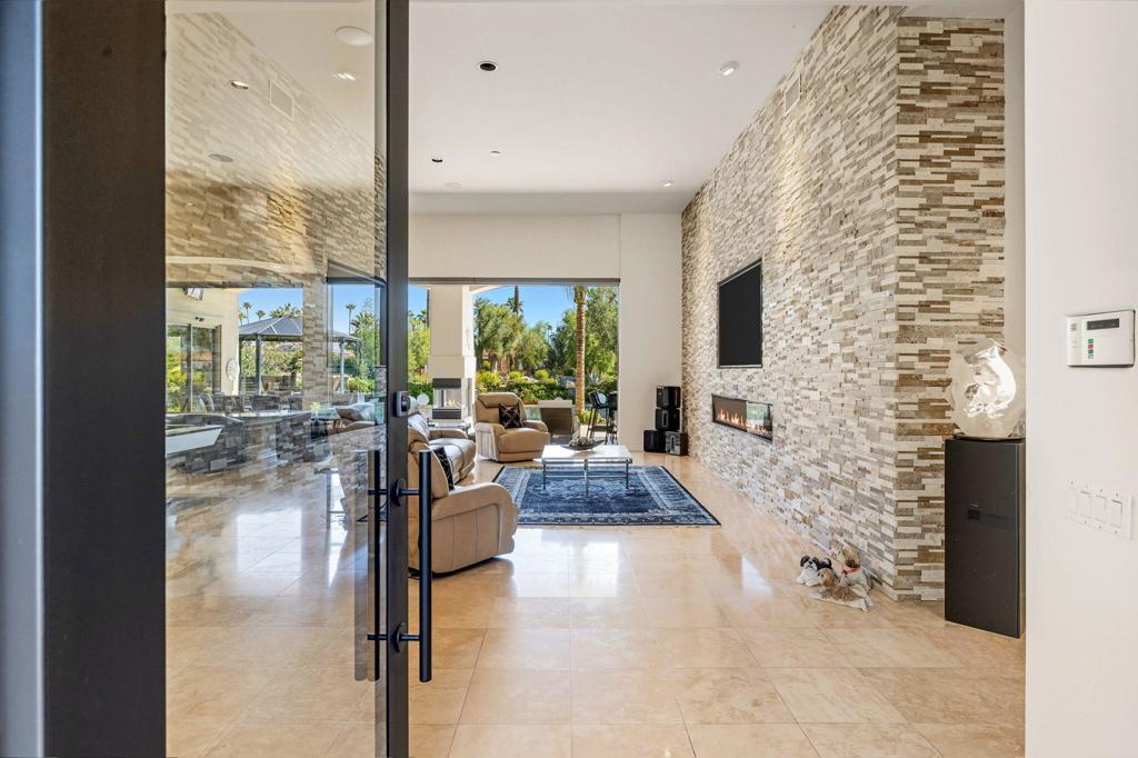 MLS #219136691DA image #6