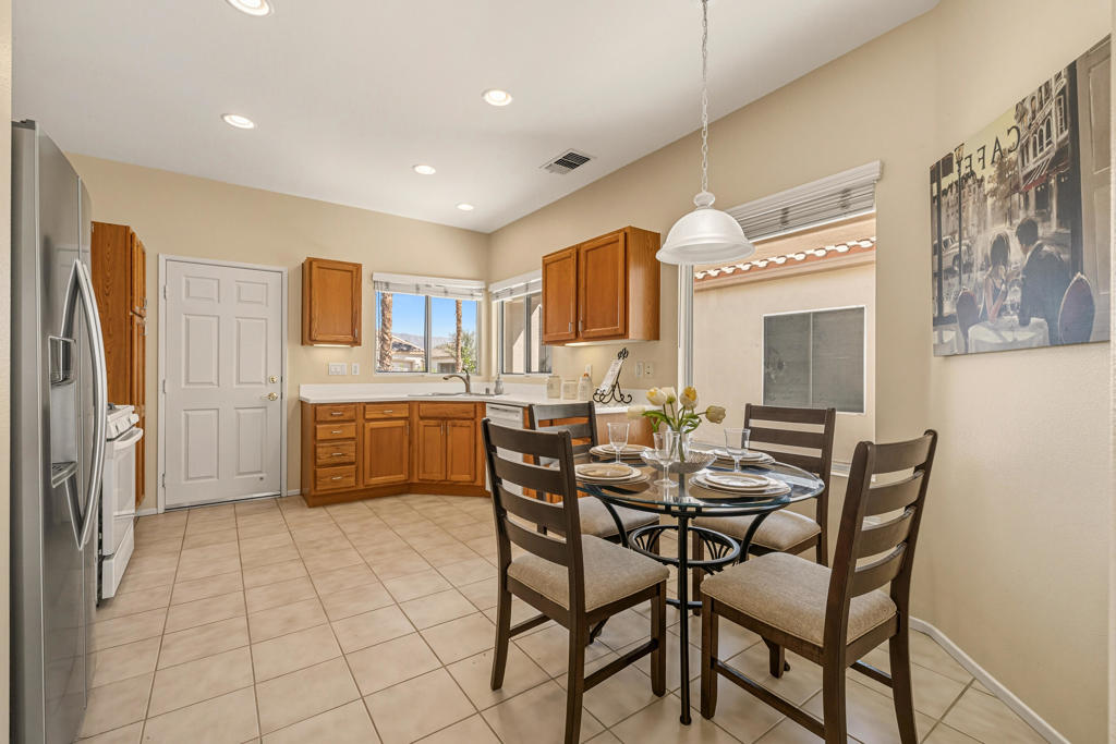 MLS #219136698DA image #9