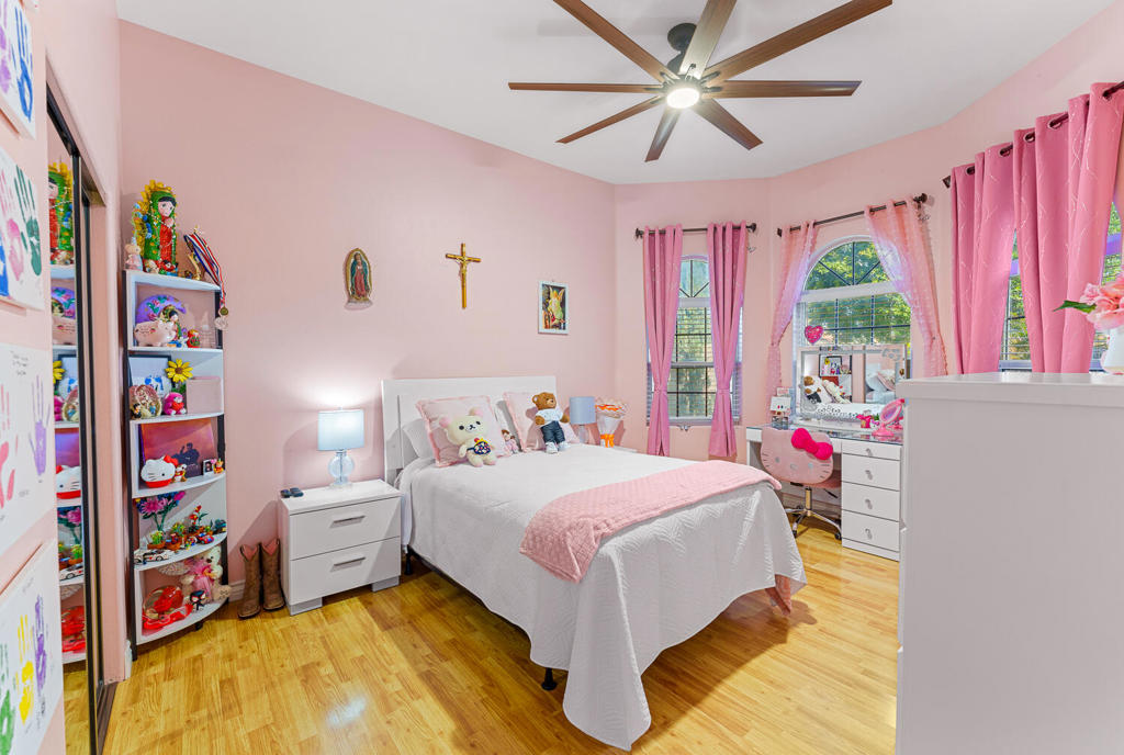 MLS #219136701DA image #14