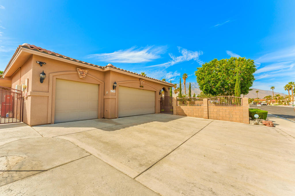 MLS #219136701DA image #33