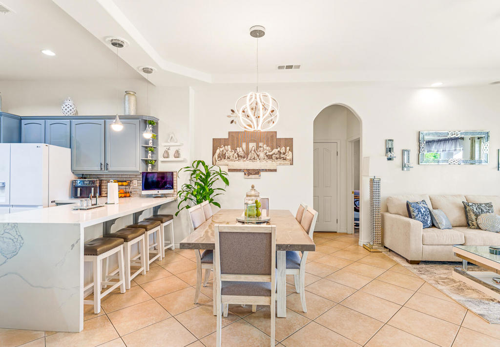 MLS #219136701DA image #5