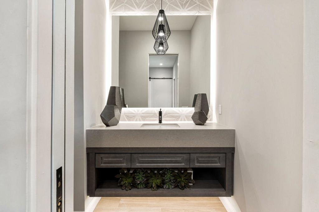 MLS #219136710DA image #18