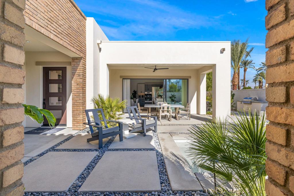 MLS #219136710DA image #3