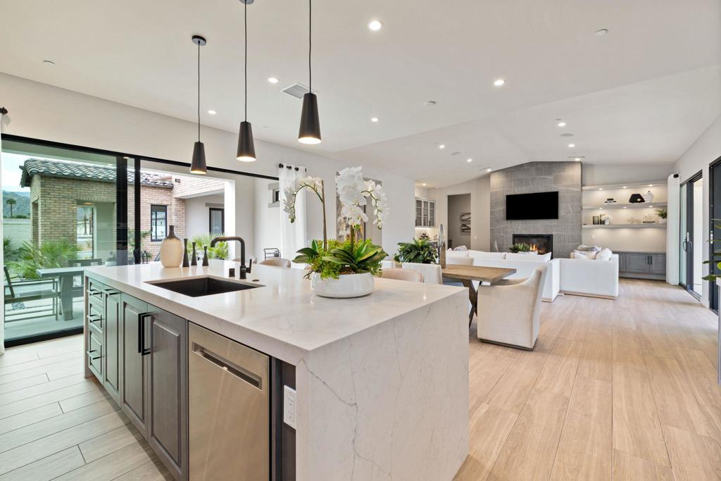 MLS #219136710DA image #6