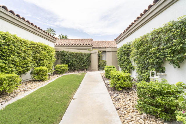 MLS #219136721DA image #2