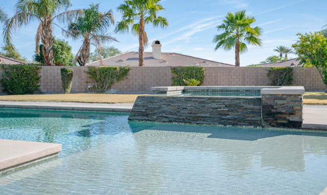 MLS #219136722DA image #15