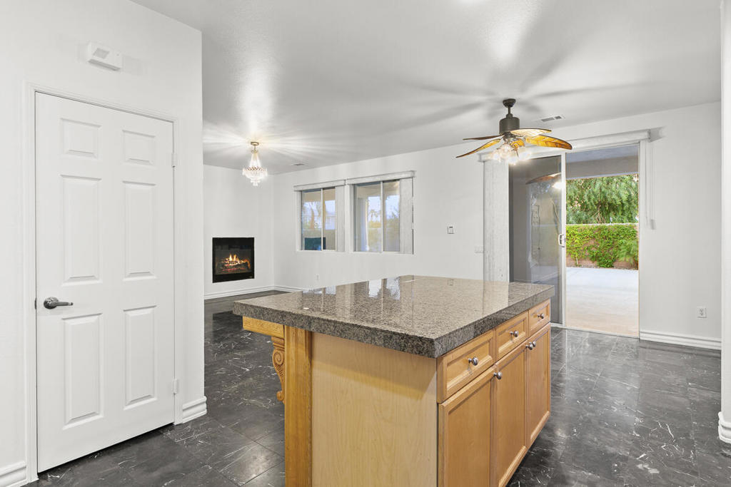 MLS #219136726DA image #18