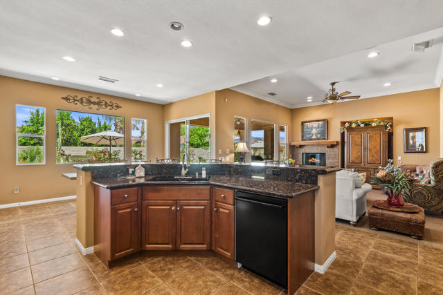 MLS #219136740DA image #29