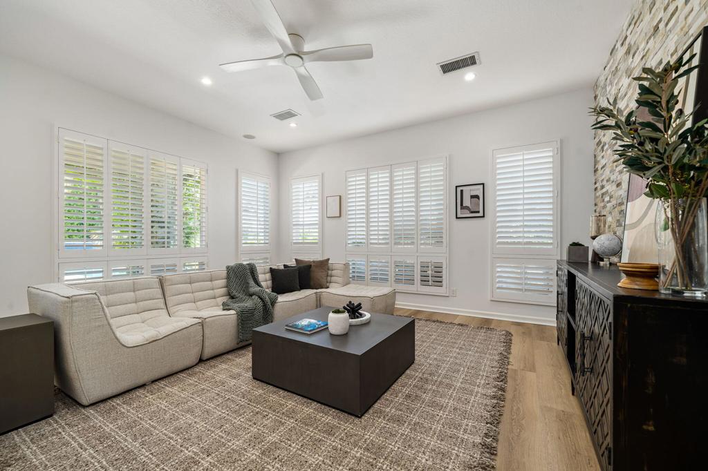 MLS #219136747DA image #16