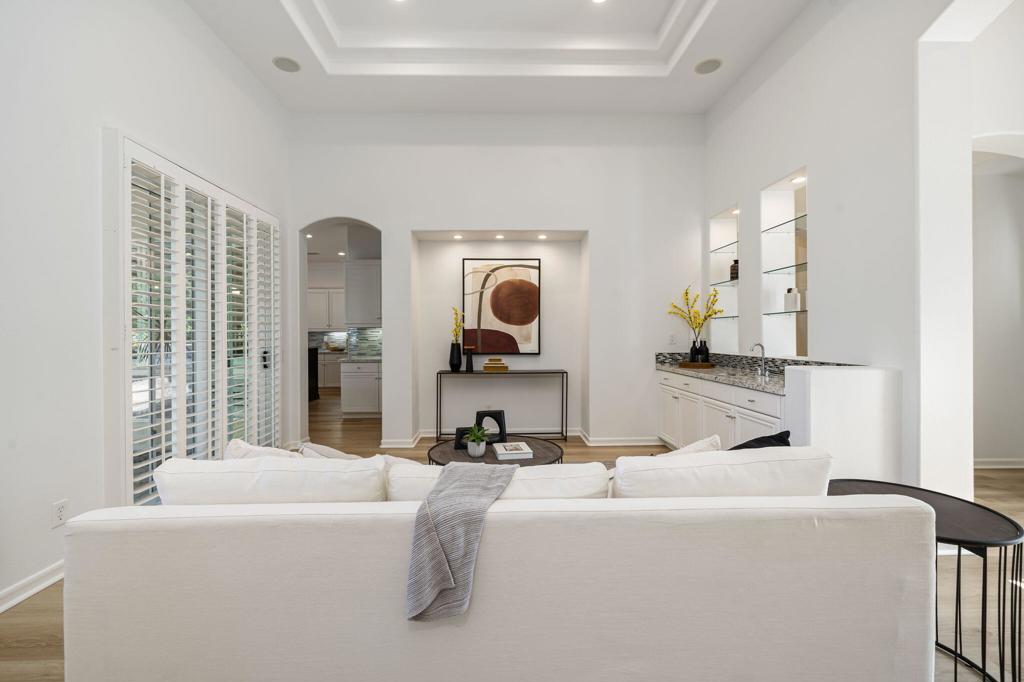 MLS #219136747DA image #6