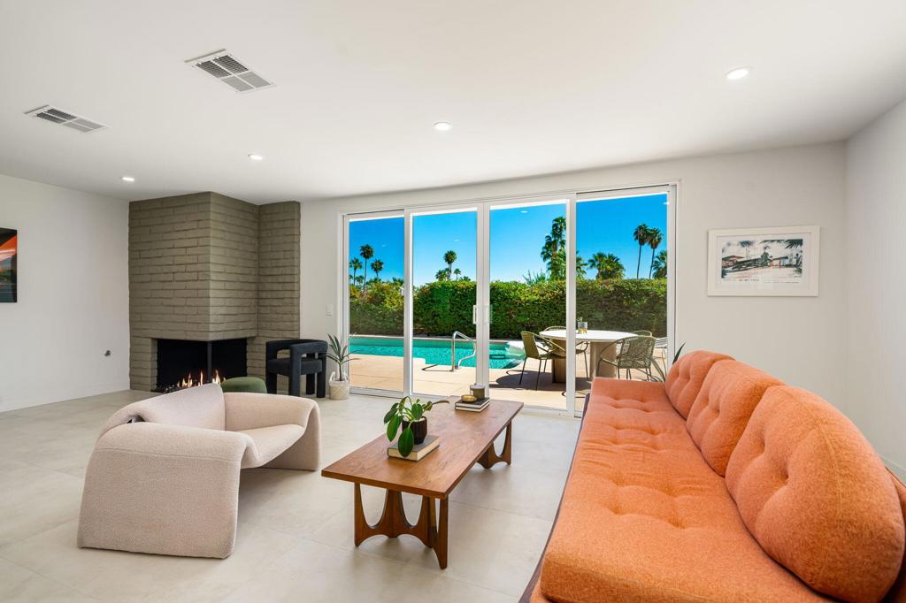 MLS #219136753DA image #12