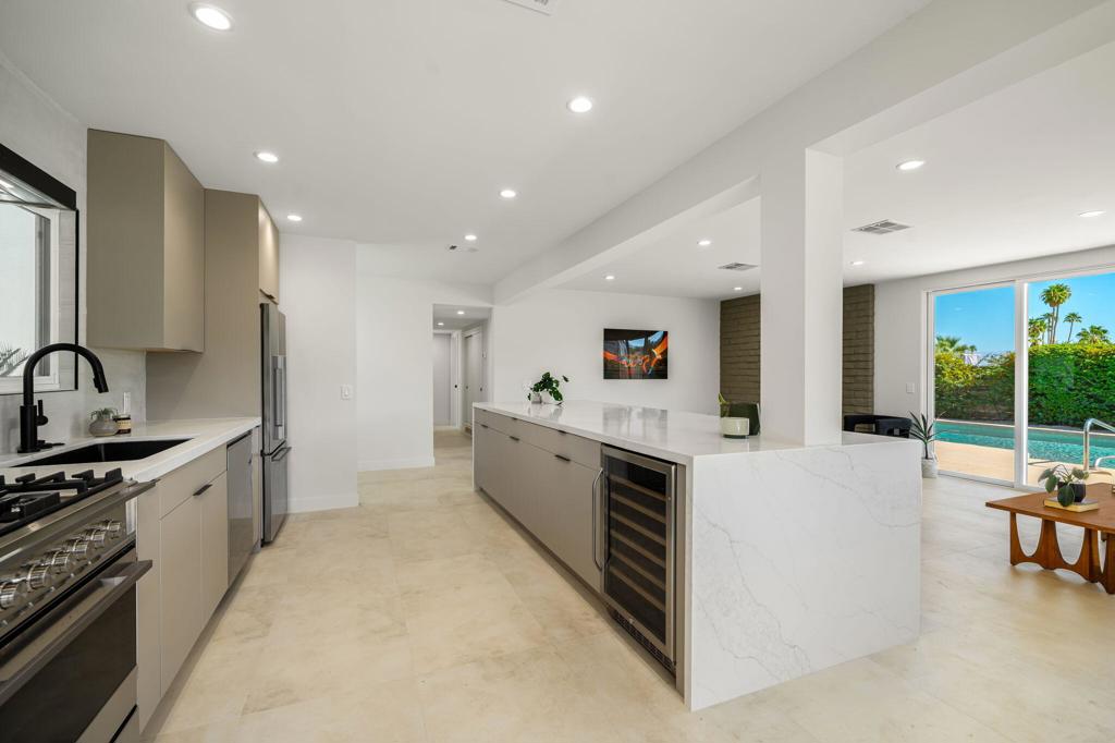 MLS #219136753DA image #15