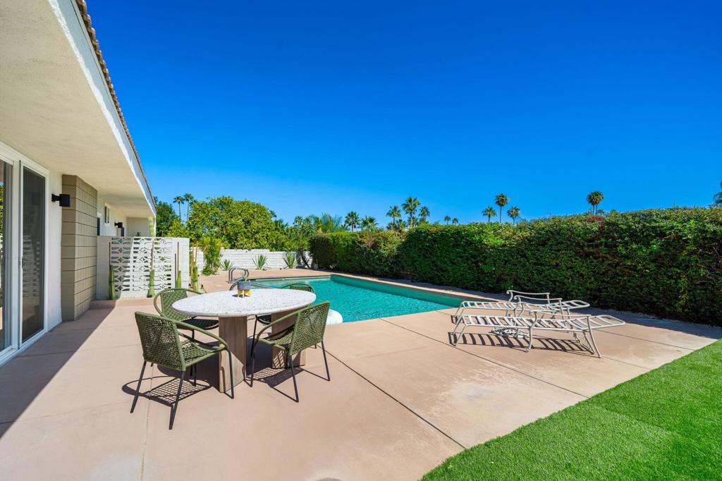 MLS #219136753DA image #24