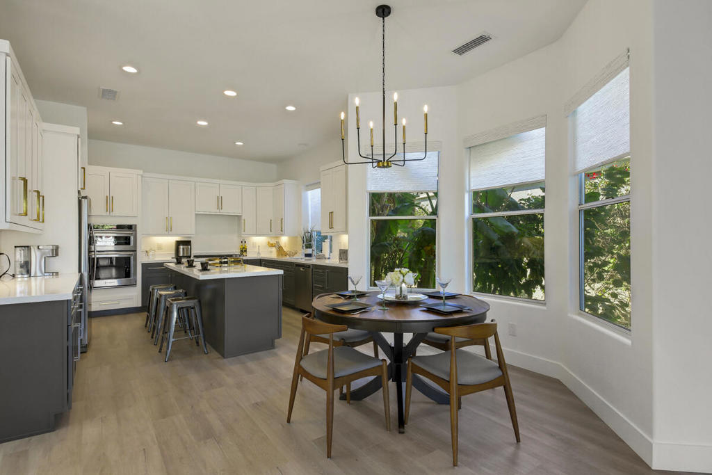 MLS #219136786DA image #10