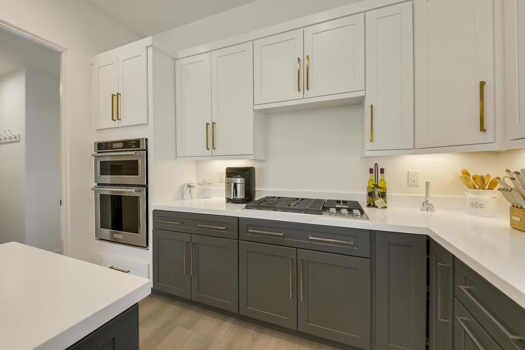 MLS #219136786DA image #14