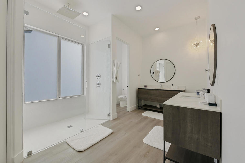 MLS #219136786DA image #25