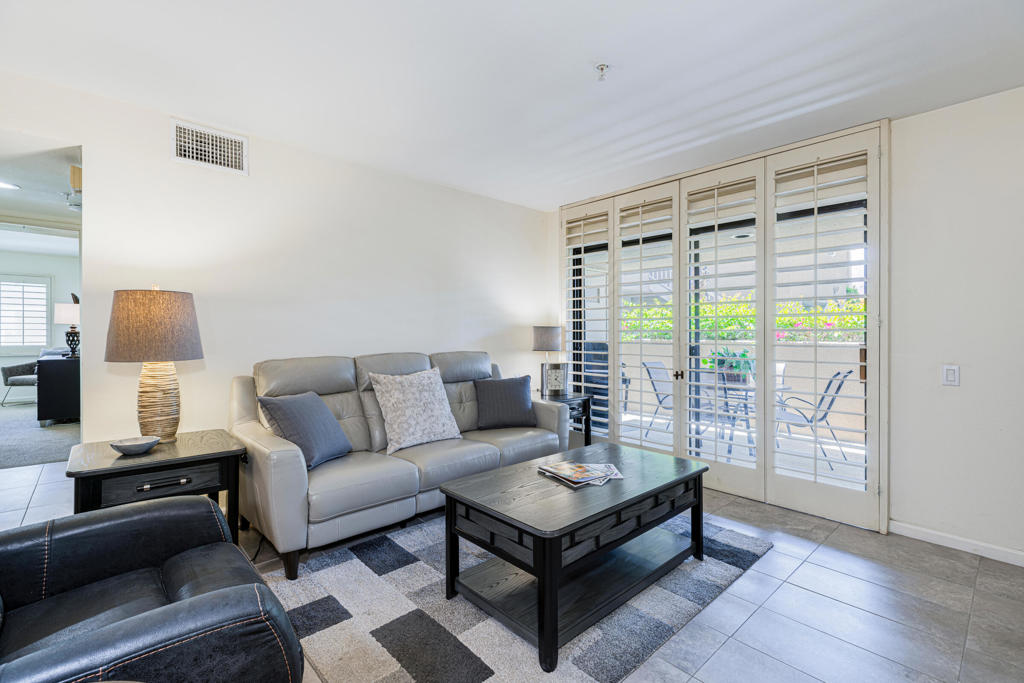 MLS #219136789DA image #1