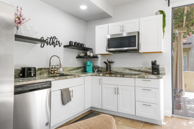 MLS #219136803DA image #12