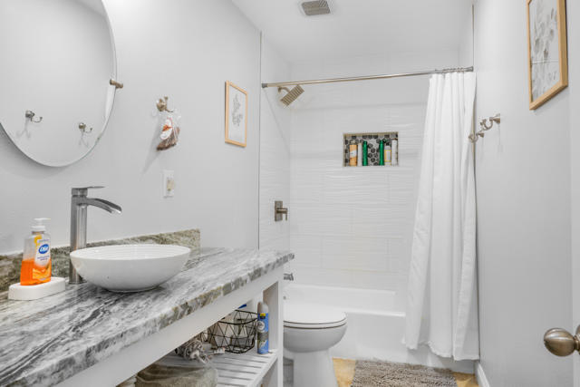 MLS #219136803DA image #20