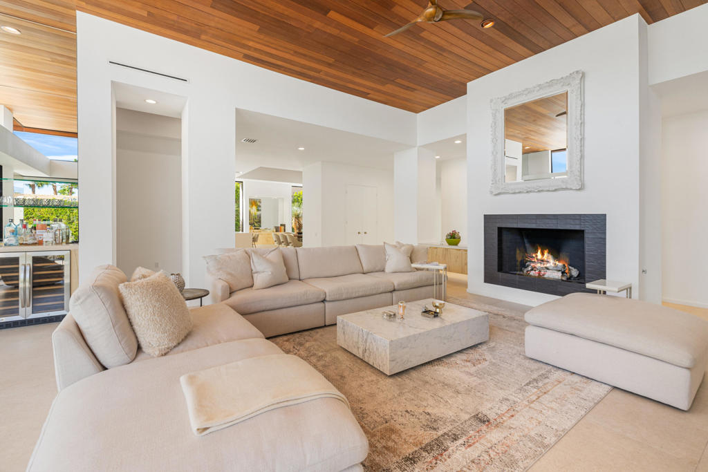 MLS #219136808DA image #12