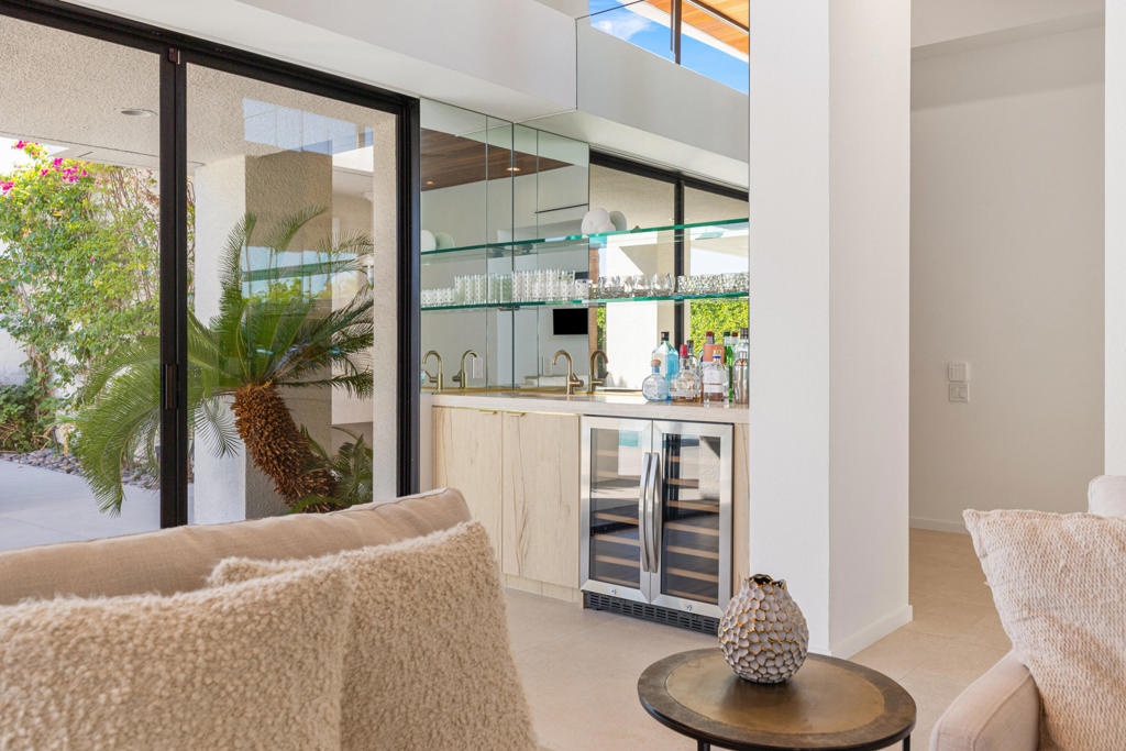 MLS #219136808DA image #13