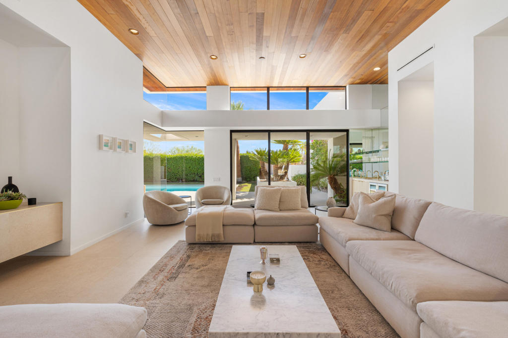 MLS #219136808DA image #18