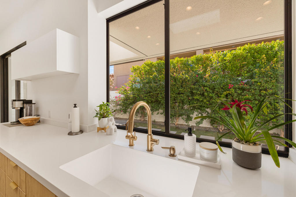 MLS #219136808DA image #28