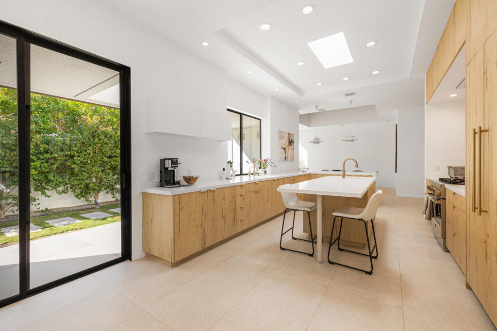 MLS #219136808DA image #30