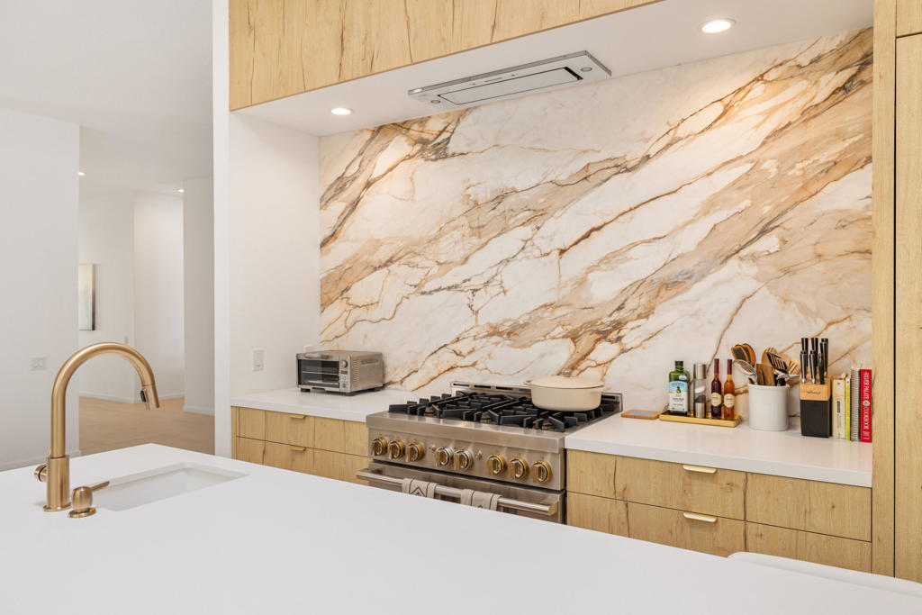 MLS #219136808DA image #31