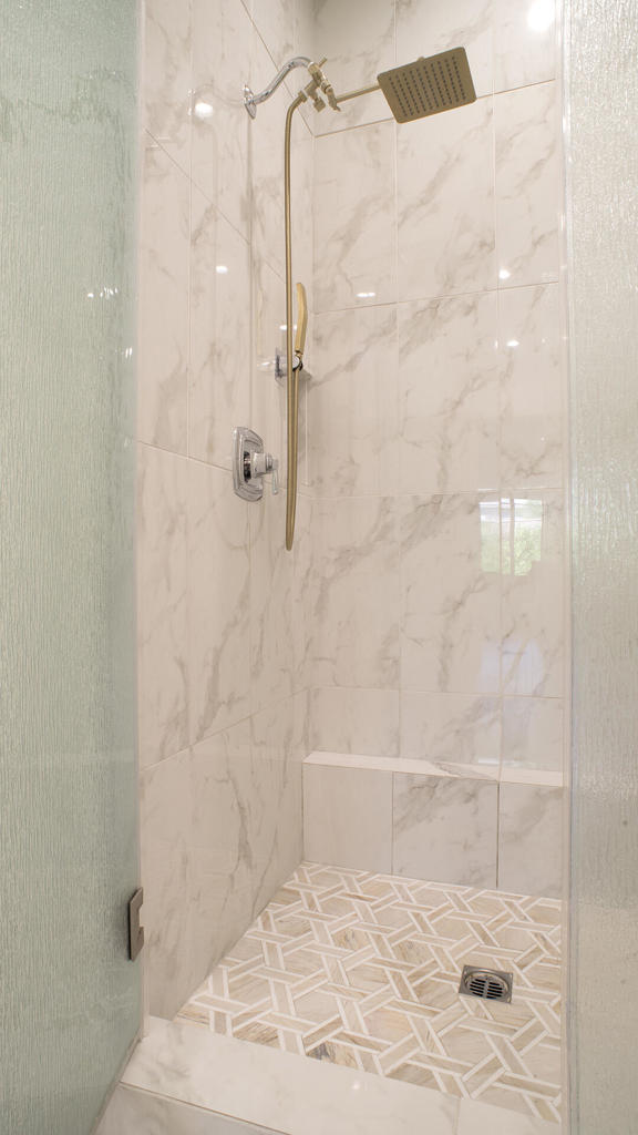 MLS #219136812DA image #15